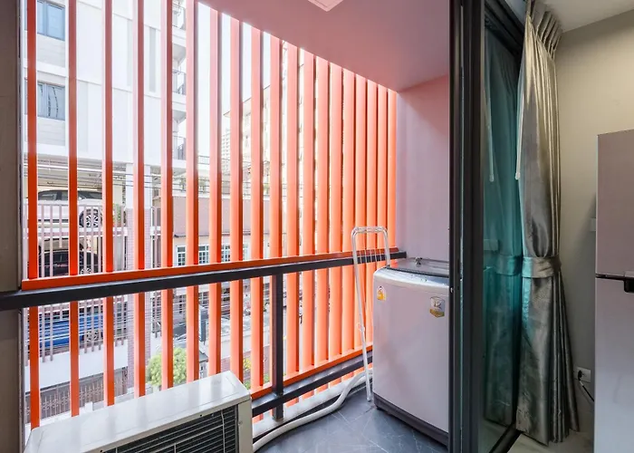 Cj Eland Sukhumvit36 Bts Thonglor Hostel *