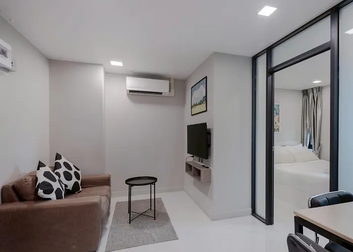 Cj Eland Sukhumvit36 Bts Thonglor