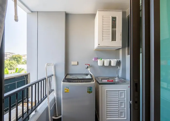 Hostel Cj Eland Sukhumvit36 Bts Thonglor *