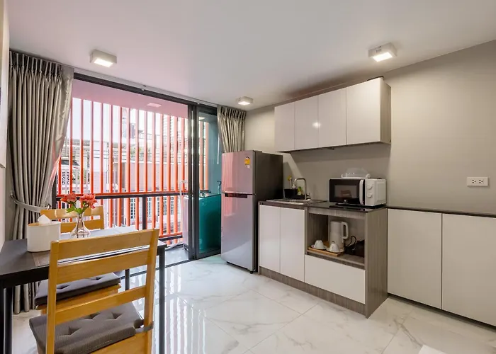 Cj Eland Sukhumvit36 Bts Thonglor Bangkok